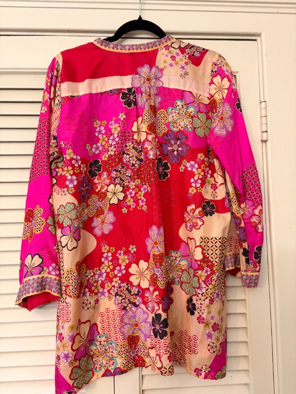 Johnny Was Yama Kelis Floral Tunic - Picture 4 of 4